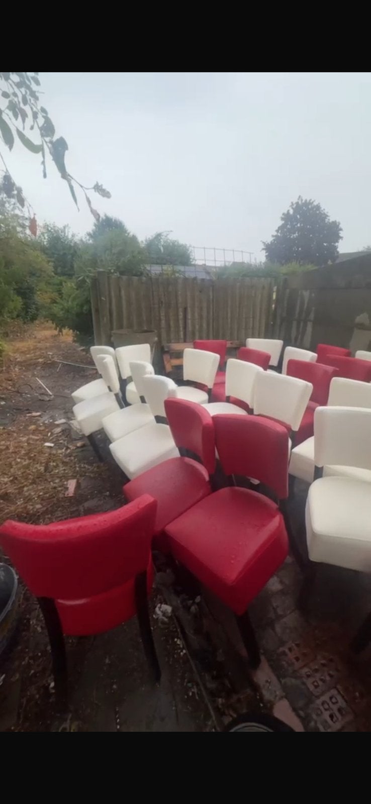 30 stoelen voor restaurant  zit nog netje, Enlèvement, Comme neuf, Cinq, Six Chaises ou plus