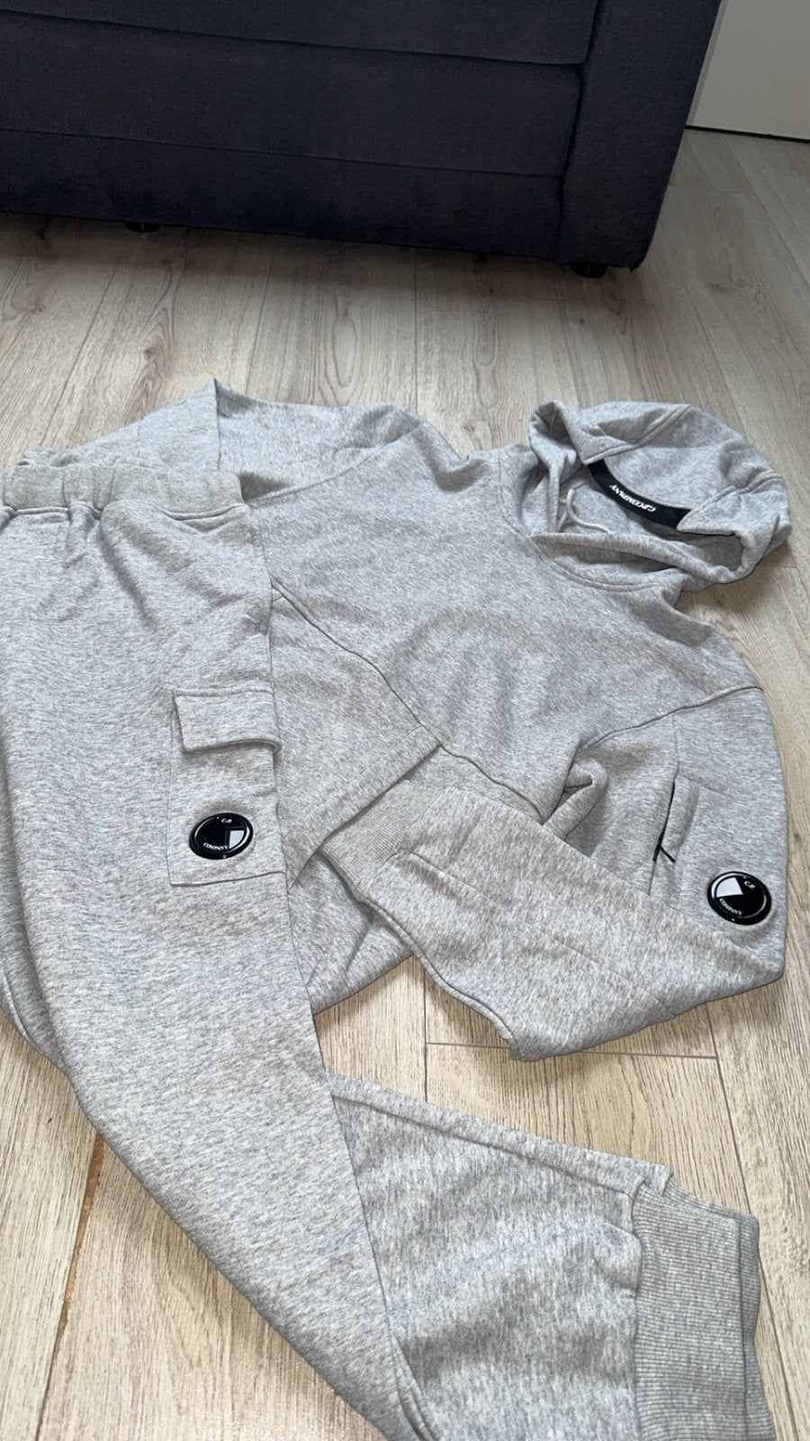 Grijze set, Ophalen of Verzenden, Zo goed als nieuw