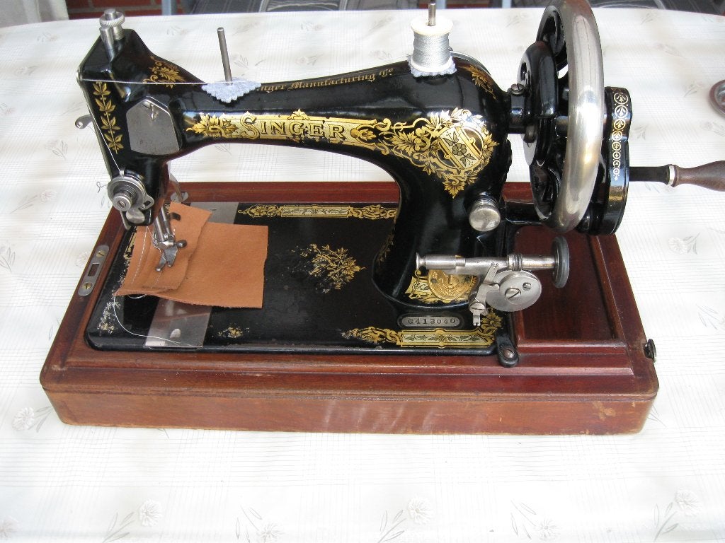 Naaimachine (leerstikker), Ophalen, Gebruikt, Naaimachine