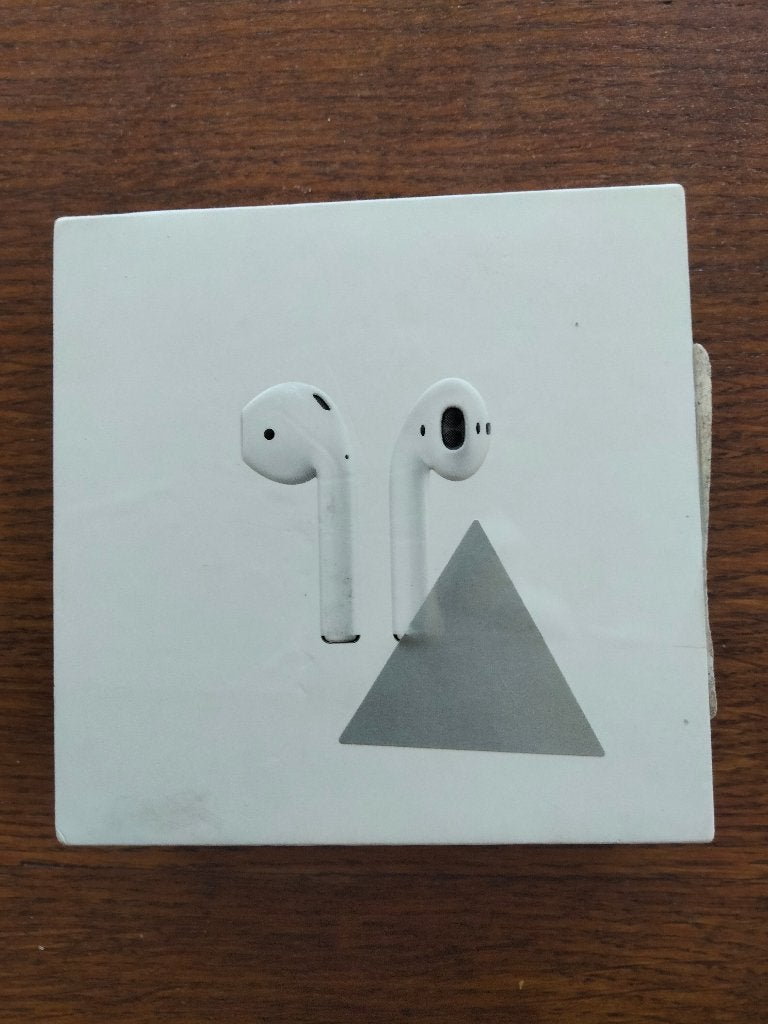 Apple AirPods met Charging Case – Lightning, Ophalen of Verzenden, Zo goed als nieuw, Apple, In oorschelp (earbud)