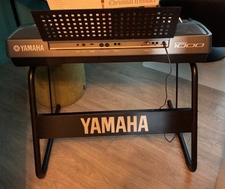 Yamaha Keyboard PSR 1000 met Yamaha standaard, Musique & Instruments, Autres nombres, Yamaha, Enlèvement, Utilisé