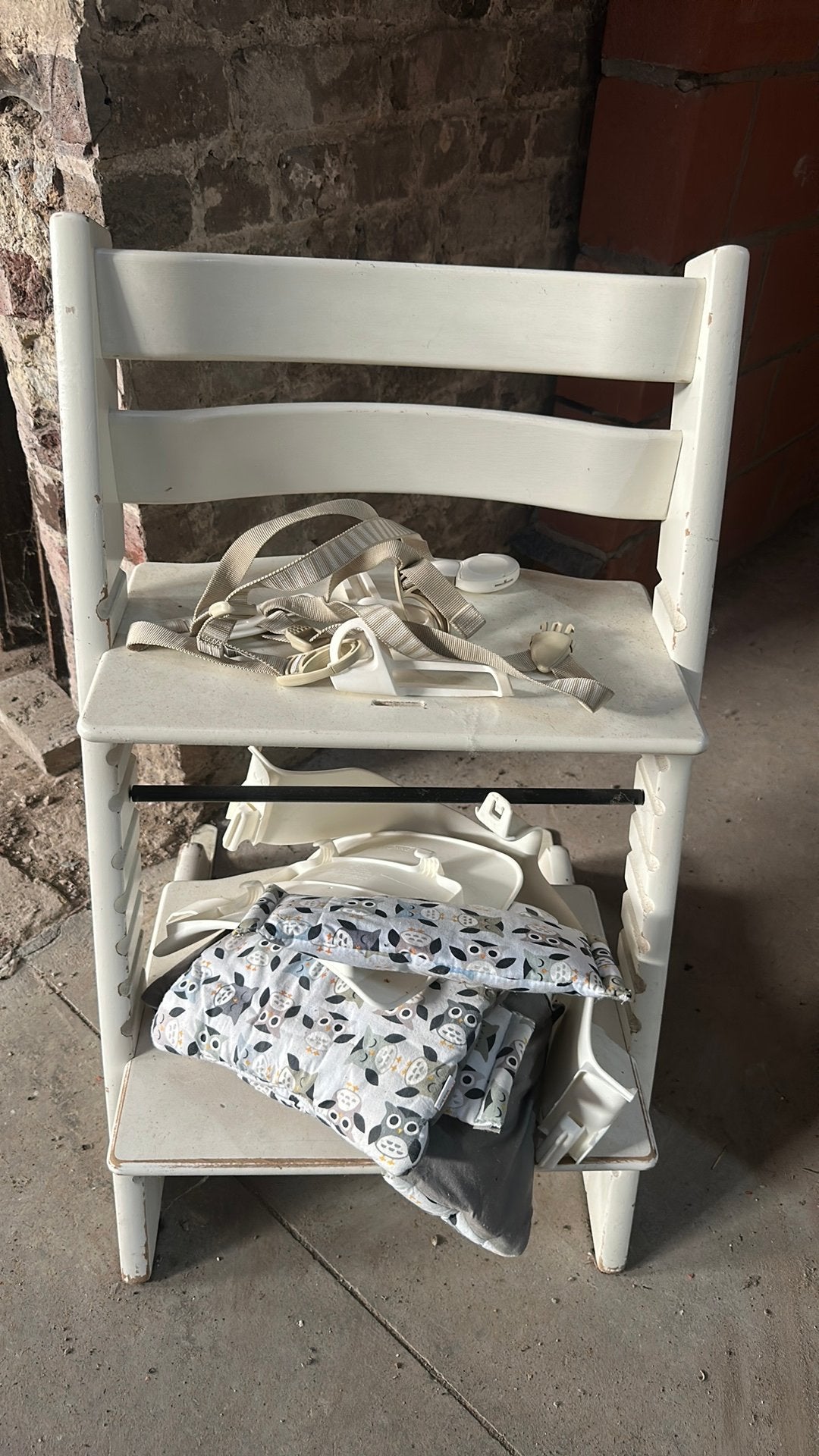 chaise Stokke, Enlèvement, Utilisé