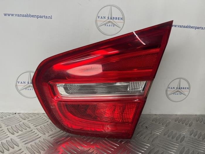 Feu arrière droit d'un Mercedes GLA, -, 3 mois de garantie, Utilisé, -