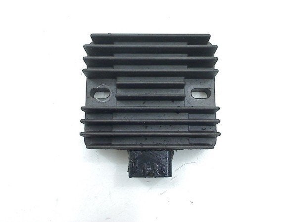 SPANNINGSREGELAAR Z 1000 2010-2013 (Z1000 ZR1000D-E), Motoren, Kawasaki Motors Europe N.V., Gebruikt, Info@kawasaki.eu, Jacobus Spijkerdreef 1-3
2132 PZ  Hoofddorp, JP