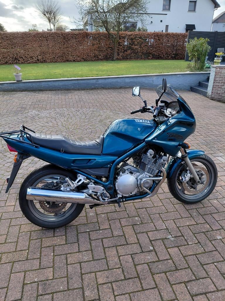 Yamaha XJ900 Division 1997, Motos, Motos | Yamaha, Particulier