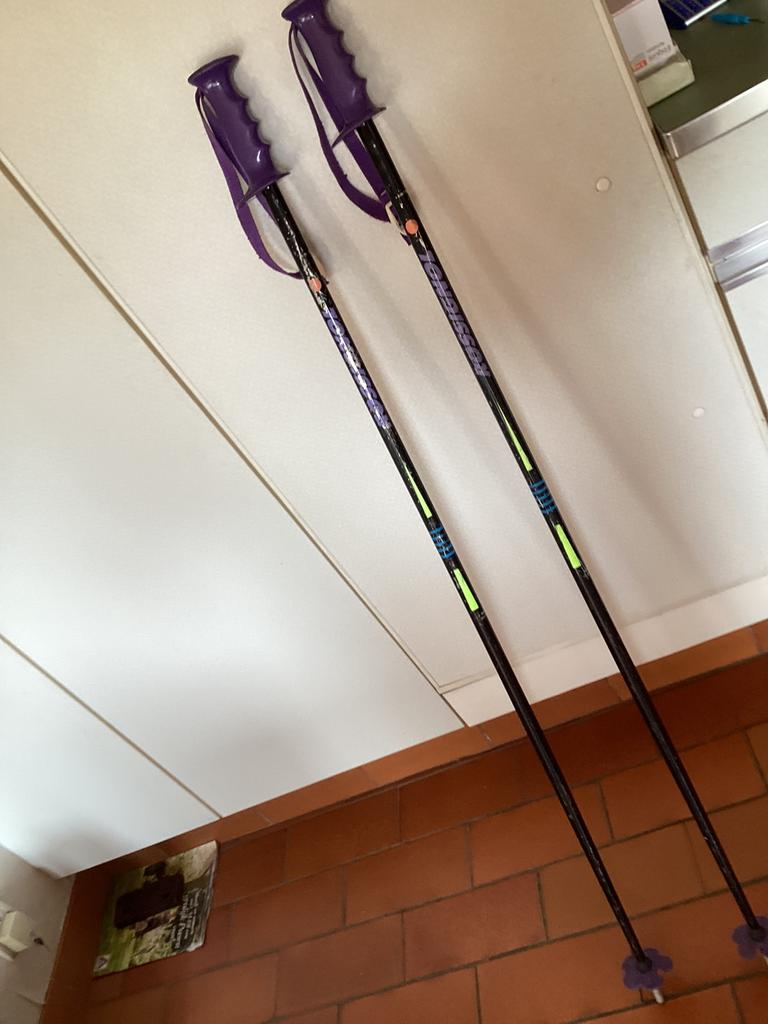 Bâtons de ski Rossignol 125 cm, Enlèvement ou Envoi, Utilisé, Bâtons, Rossignol