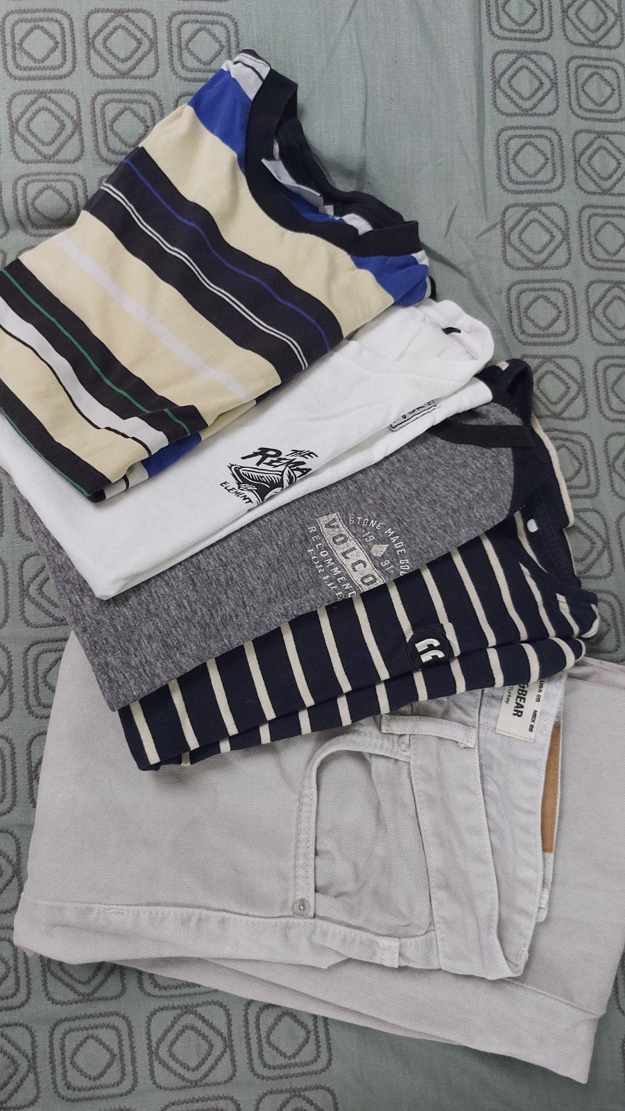 bundel jongenskleding met oa nike, volkomen, carhartt, Kleding | Dames, Ophalen, Gedragen