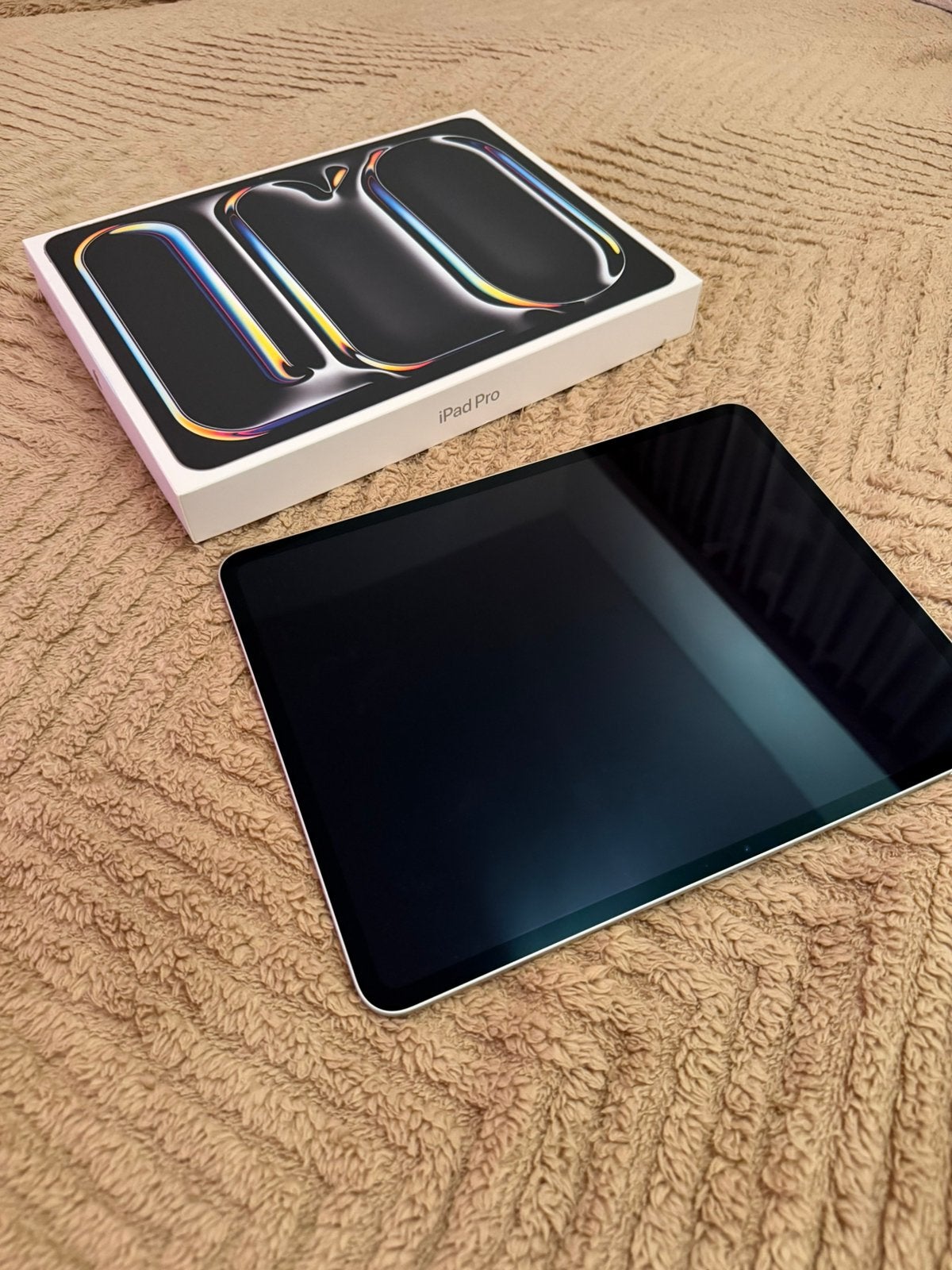 Ipad Pro M4 13 pouces 256 Go complet **Parfait état neuf**, Enlèvement ou Envoi, 13 pouces ou plus, Comme neuf, Apple iPad Pro