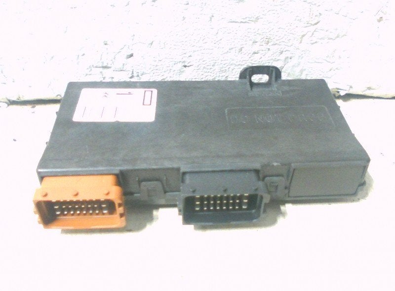 ORDINATEUR SIEGE Peugeot 407 (6C / J) (9650281980), Kontakt-peugeot@peugeot.com, Utilisé, Peugeot Deutschland GmbH, Bahnhofsplatz
65423  Rüsselsheim, DE
