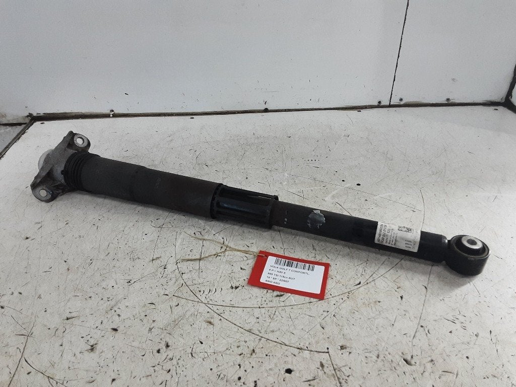 AMORTISSEUR ARRIÈRE DROIT Golf VII (AUA) (5Q0512013EK), Volkswagen, Mevr. I. Hauben, Utilisé, Rue de l'Espoir 34 34
4030  GRIVEGNÉE, BE