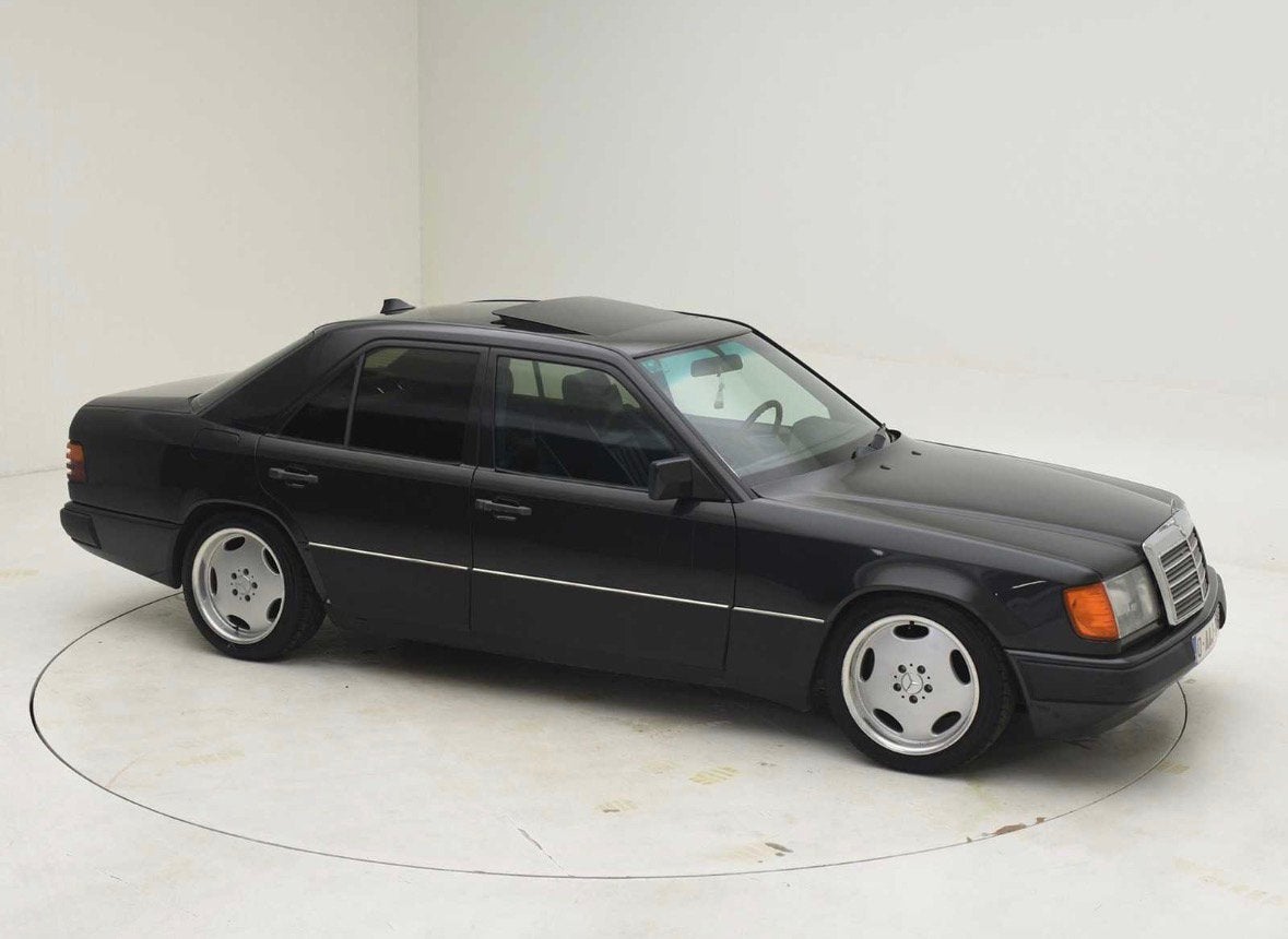 Mercedes w124 E300, Autos, Mercedes-Benz, Cuir, Achat, 4 portes, Boîte manuelle