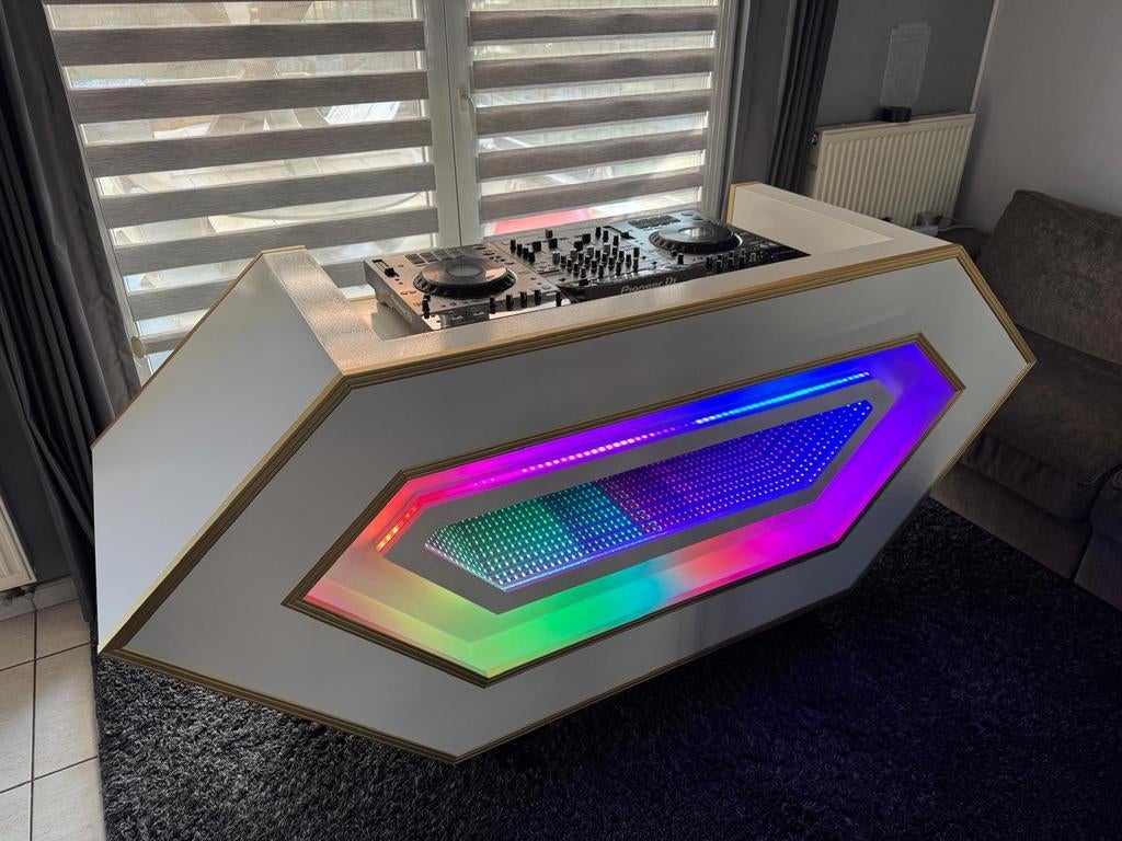 Unieke Handgemaakte DJ Booth met LED Verlichting Dj meubel, Enlèvement, Neuf, Platine, Pioneer