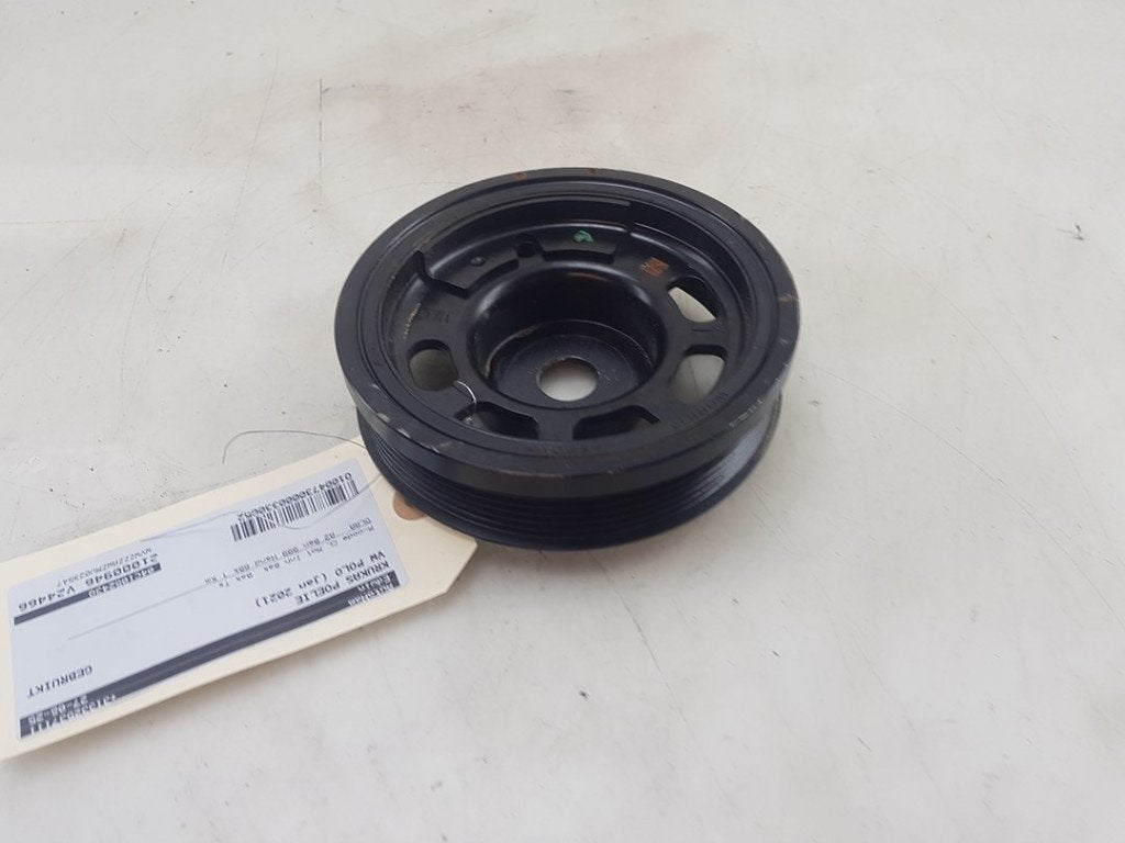 VILEBREQUIN POULIE Volkswagen Polo VI (AW1) (|04C105243AA|), Utilisé, Volkswagen