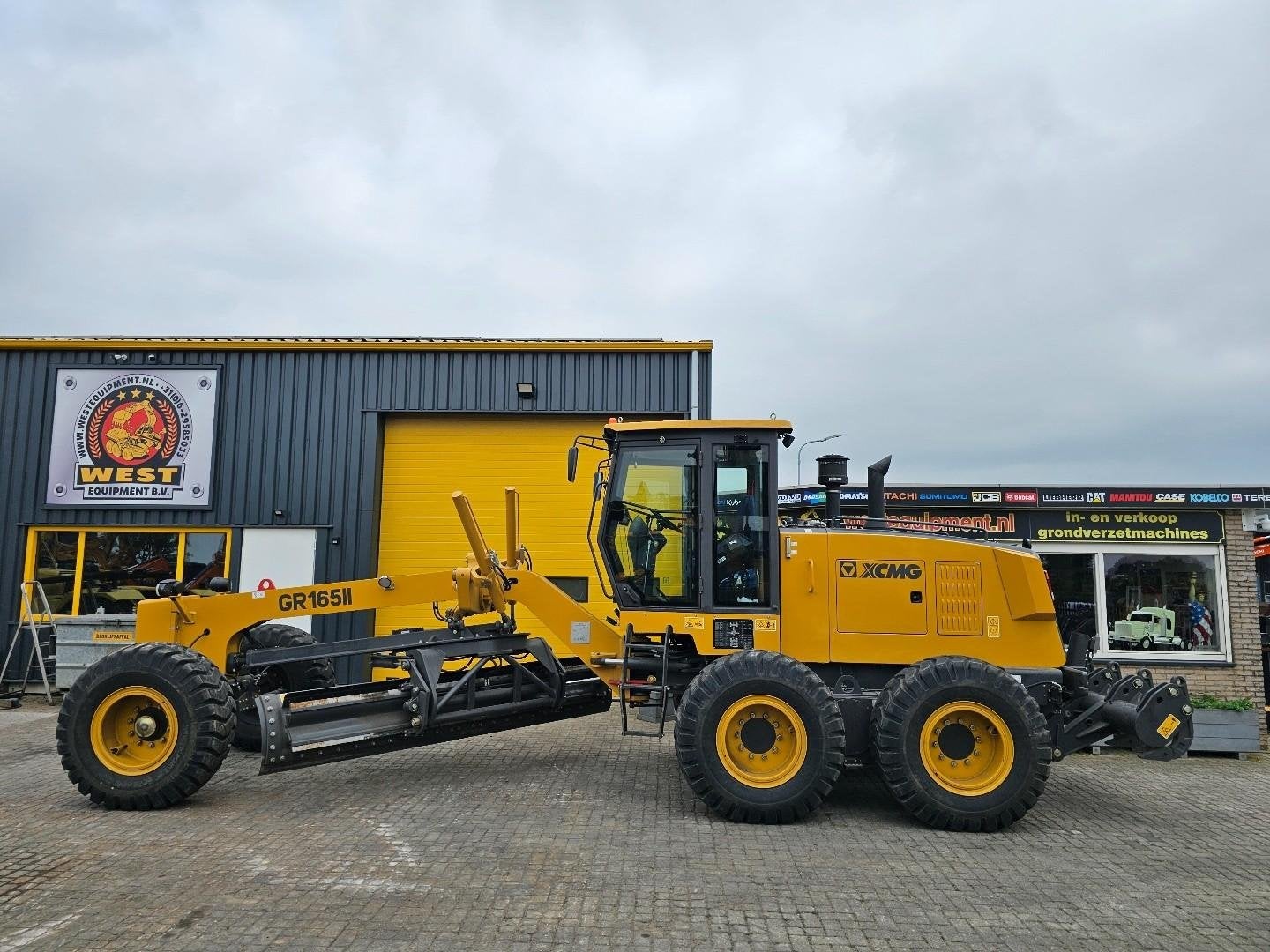 XCMG GR165 WE1675