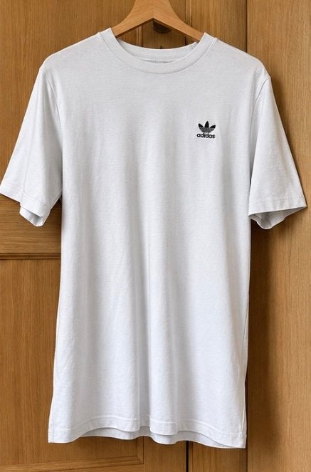 T-shirt van Adidas, Ophalen of Verzenden, Gedragen, Maat 46 (S) of kleiner, Wit