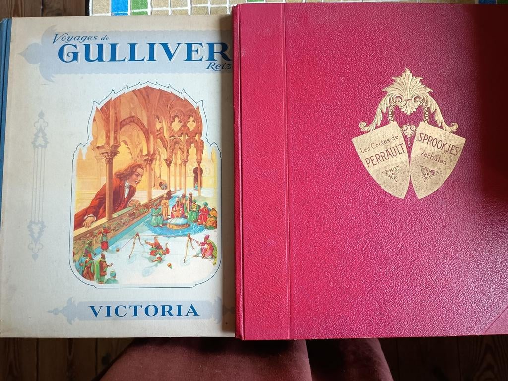 Victoria Album, Enlèvement ou Envoi