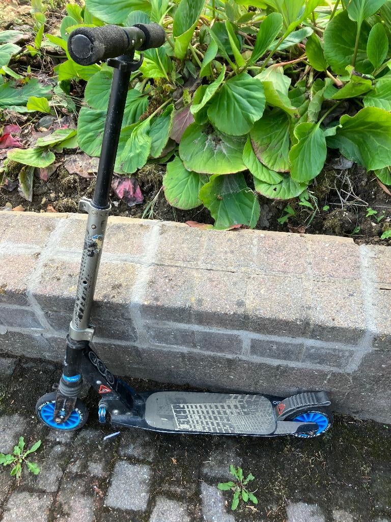 Trottinette enfant Optimus cherche de nouvelles aventures, Enlèvement, Utilisé, Step simple, Oxelo Decathlon
