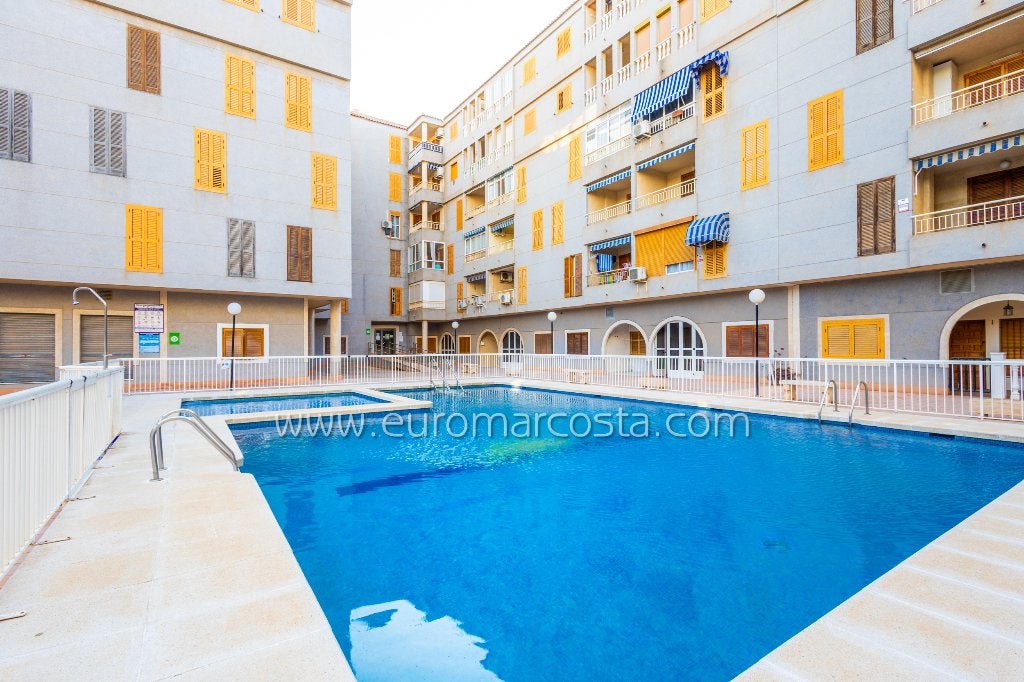 REF T51638-Spectaculaire Penthouse Lumineux avec Piscine, Immo, Torrevieja, Ville, Appartement, 3 pièces