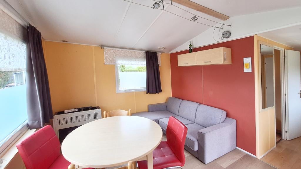 Tweedehands stacaravan met dubbel glas, Caravanes & Camping, Caravanes résidentielles, Jusqu'à 4