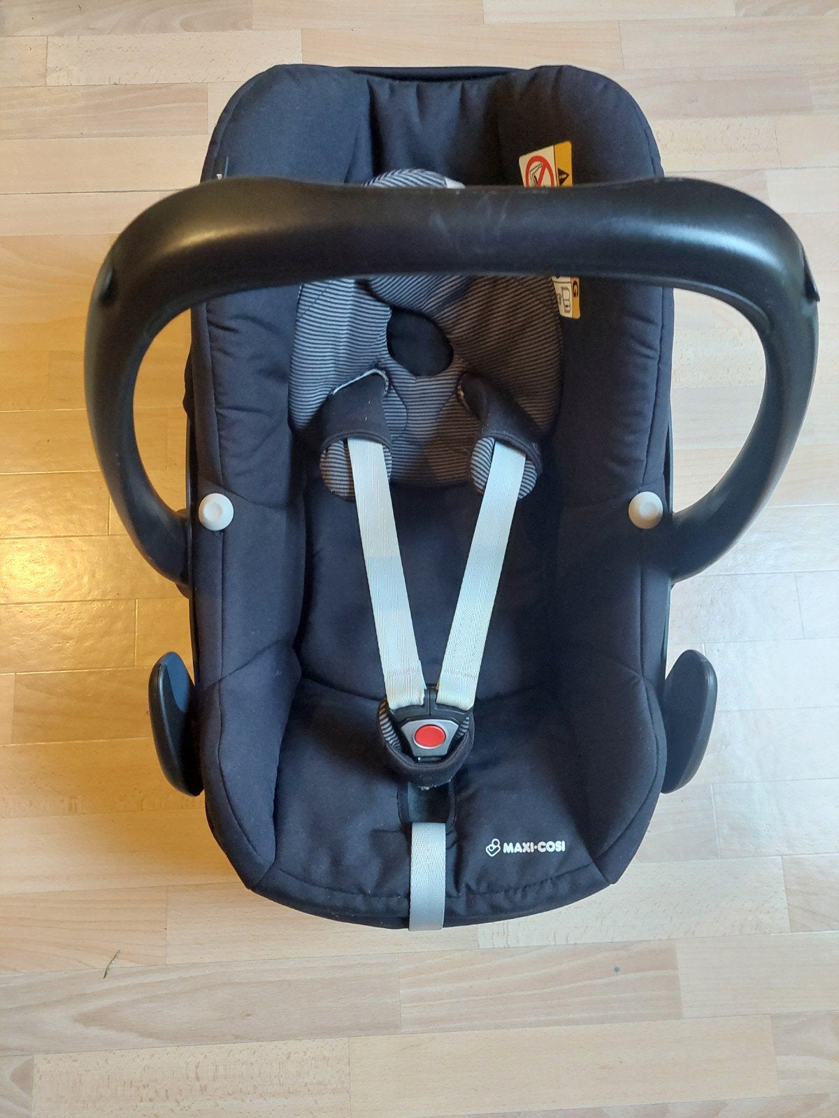 Maxi cosi pebbles + isofix, Enlèvement, Isofix