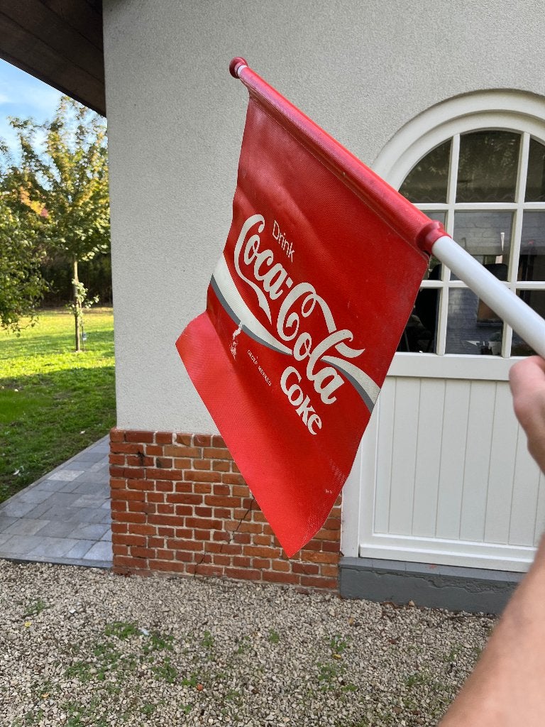 Coca Cola vlag, Ophalen, Zo goed als nieuw