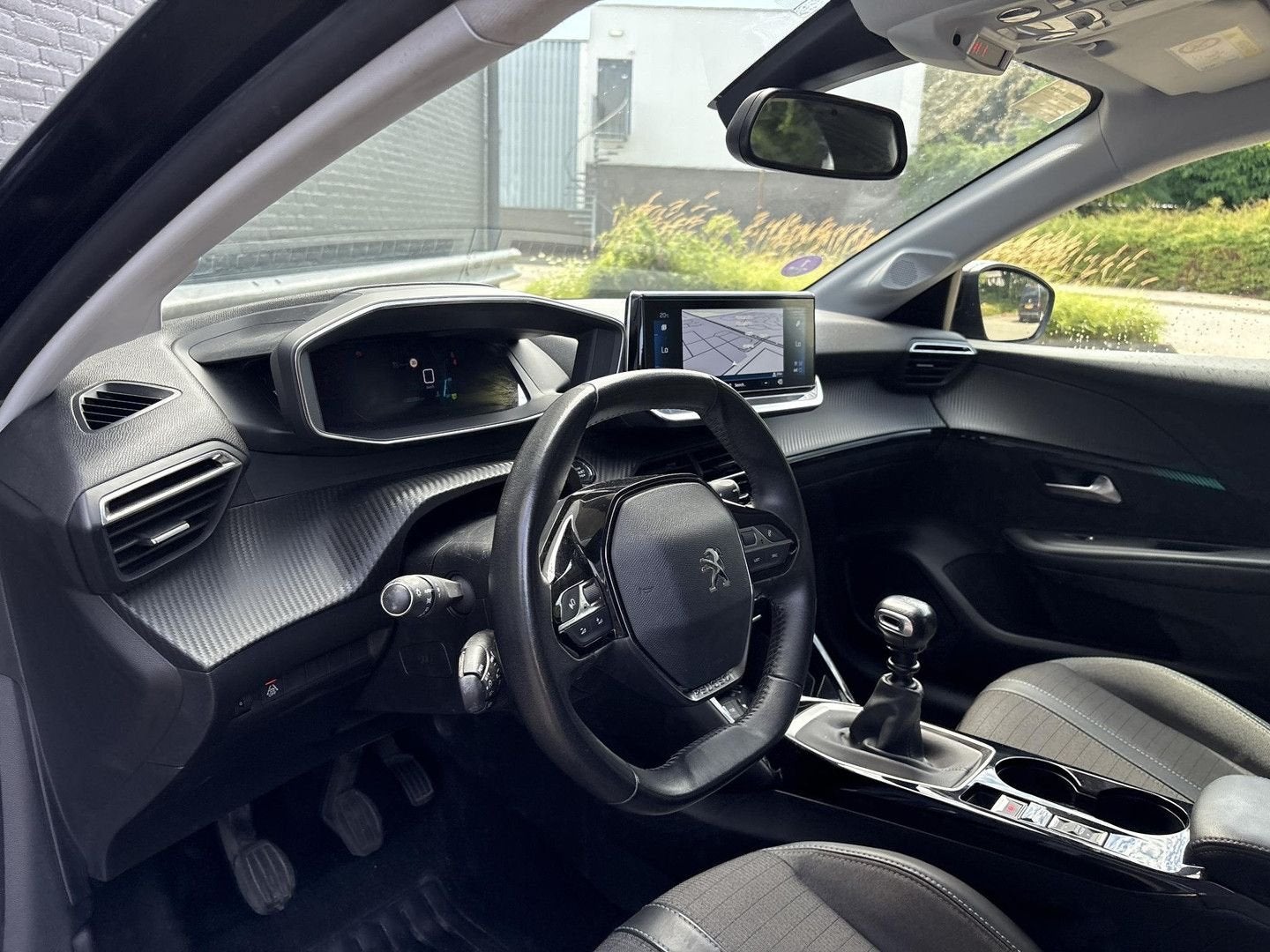 Peugeot 208 1.2 PureTech Blue Lease Allure | € 6.950,- MARGE, Autos, Peugeot, Electronic Stability Program (ESP), Achat, Entreprise