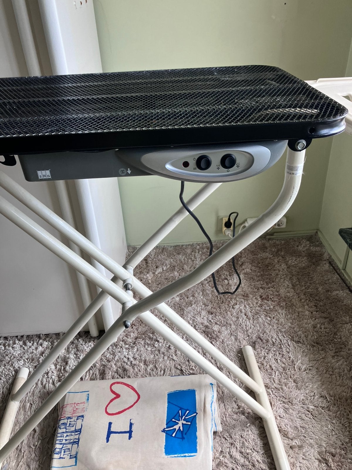 Strijkplank met blaas en zuigfunctie, Elektronische apparatuur, Strijkijzers en Strijkplanken, Ophalen, Gebruikt
