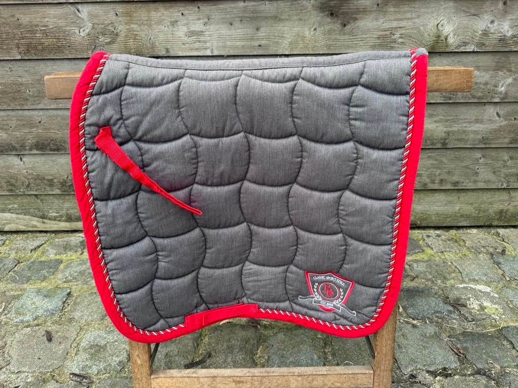 BR Zadeldoek Dressuur, Ophalen, Gebruikt
