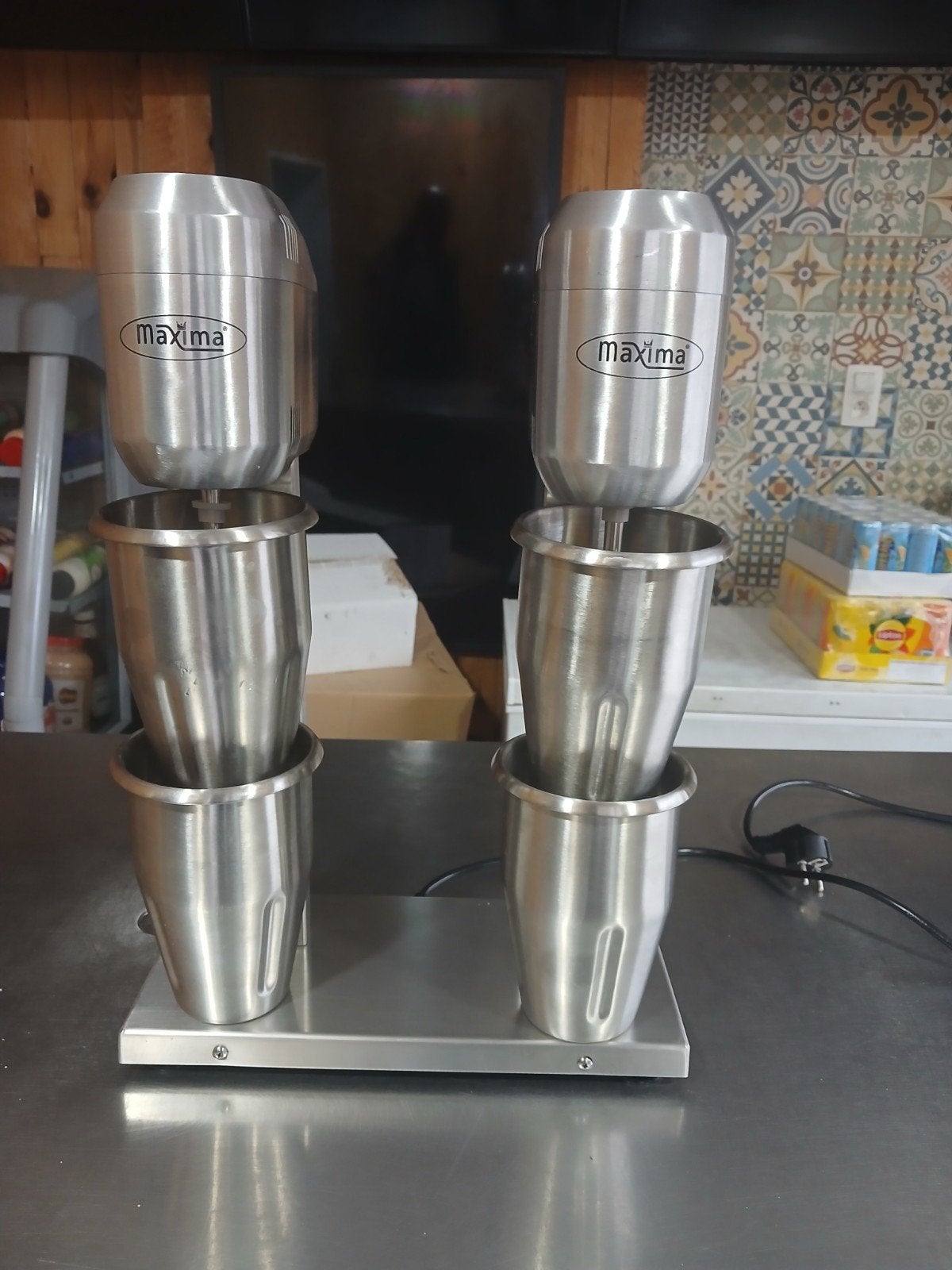 – Machine à milk-shake professionnelle Maxima double, Enlèvement