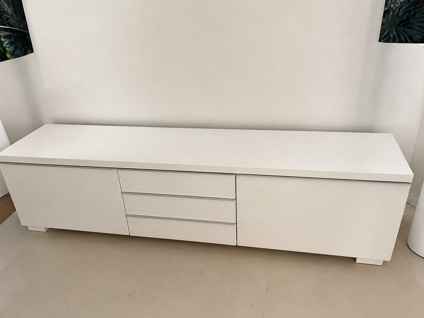 Lot meuble TV + 2 armoires IKEA blanches, Enlèvement ou Envoi, Comme neuf