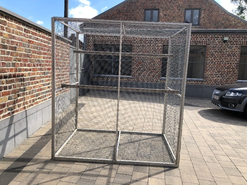 Volière suspendue, Autres espèces