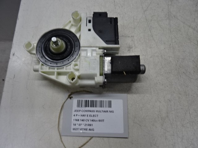 MOTEUR LEVE VITRE ELECTRIQUE AVANT GAUCHE Jeep Compass (MP), Utilisé, Avant, Jeep