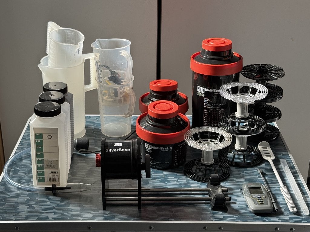 Jobo ontwikkelmachine + accessoires, TV, Hi-fi & Vidéo, Enlèvement, Comme neuf, Jobo, Cuve de développement