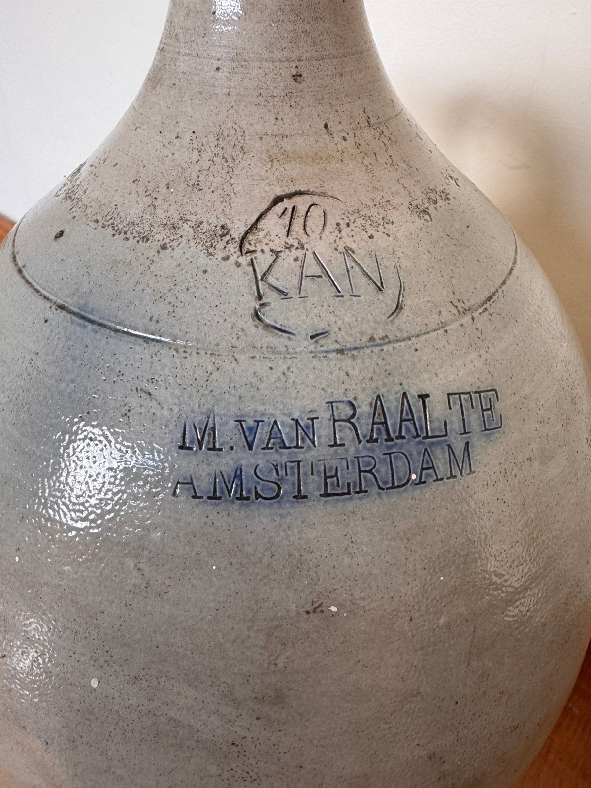 Antieke kan / kruik Maurits van Raalte na 1879, Ophalen of Verzenden