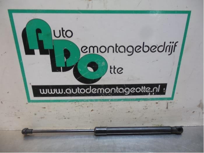 Amortisseur capot moteur gauche d'un Volkswagen Caddy (Caddy, Autos : Pièces & Accessoires, Volkswagen, -, 3 mois de garantie