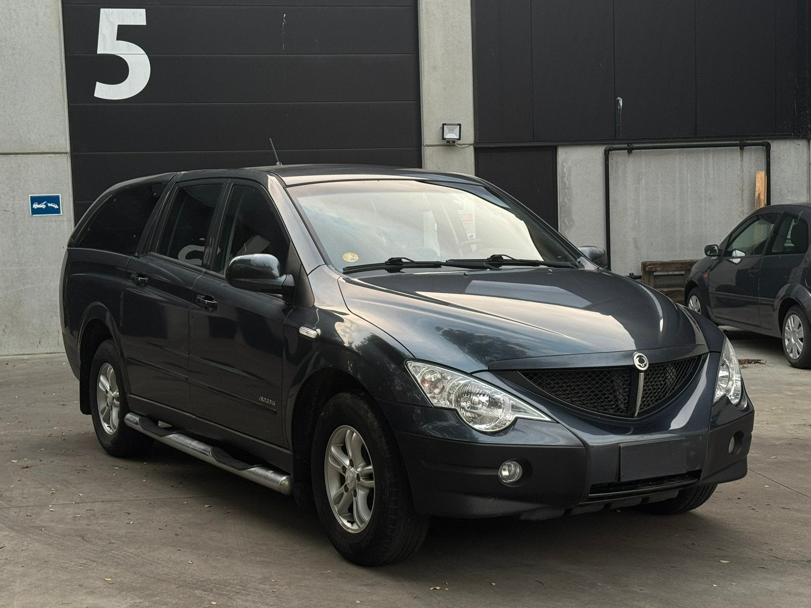 SsangYong Actyon Sports 2.0D 140PK | 4x4 | Lichte Vracht, Autos, Cuir, Argent ou Gris, Achat, Boîte manuelle
