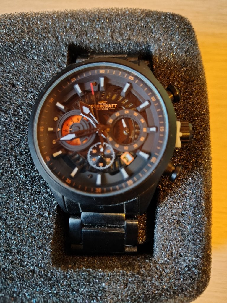 Montre ROTORCRAFT, modèle Cockpit., Handtassen en Accessoires, Staal, Staal, Polshorloge, Ophalen of Verzenden