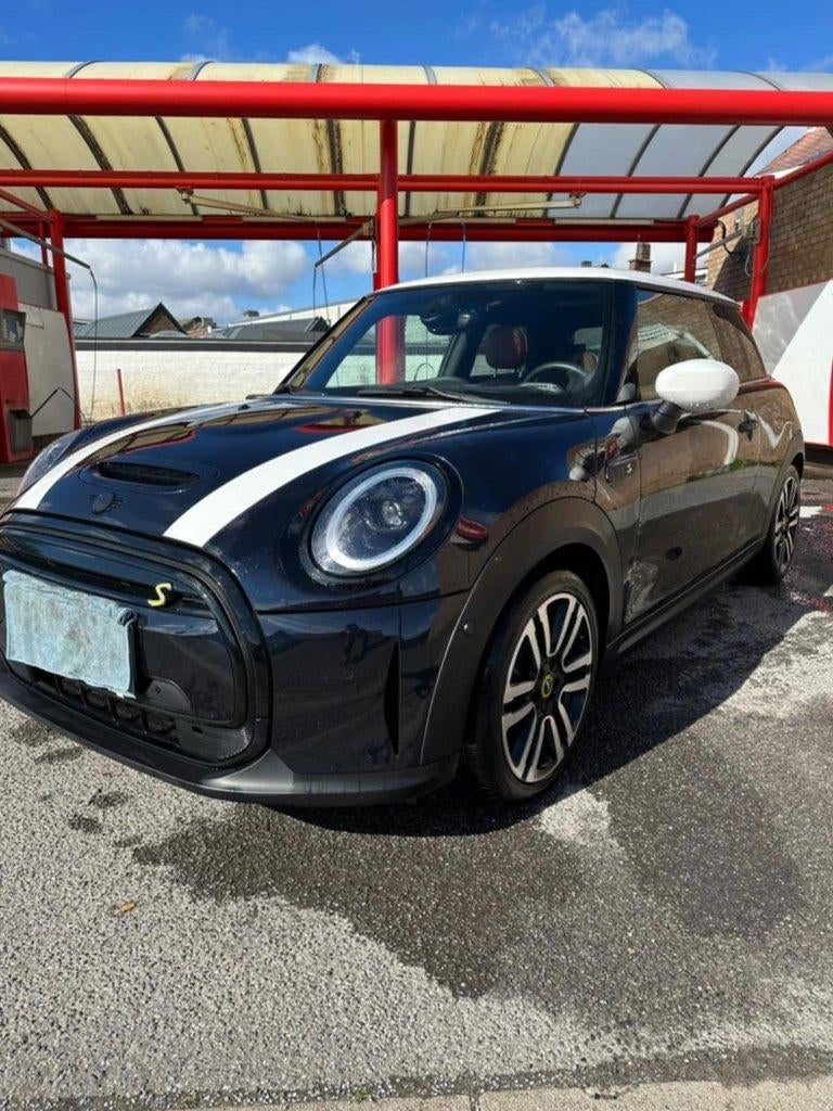Mini Cooper SE 2023, Autos, Mini, Particulier, Cooper, ABS, Caméra de recul, Airbags, Air conditionné, Apple Carplay, Bluetooth