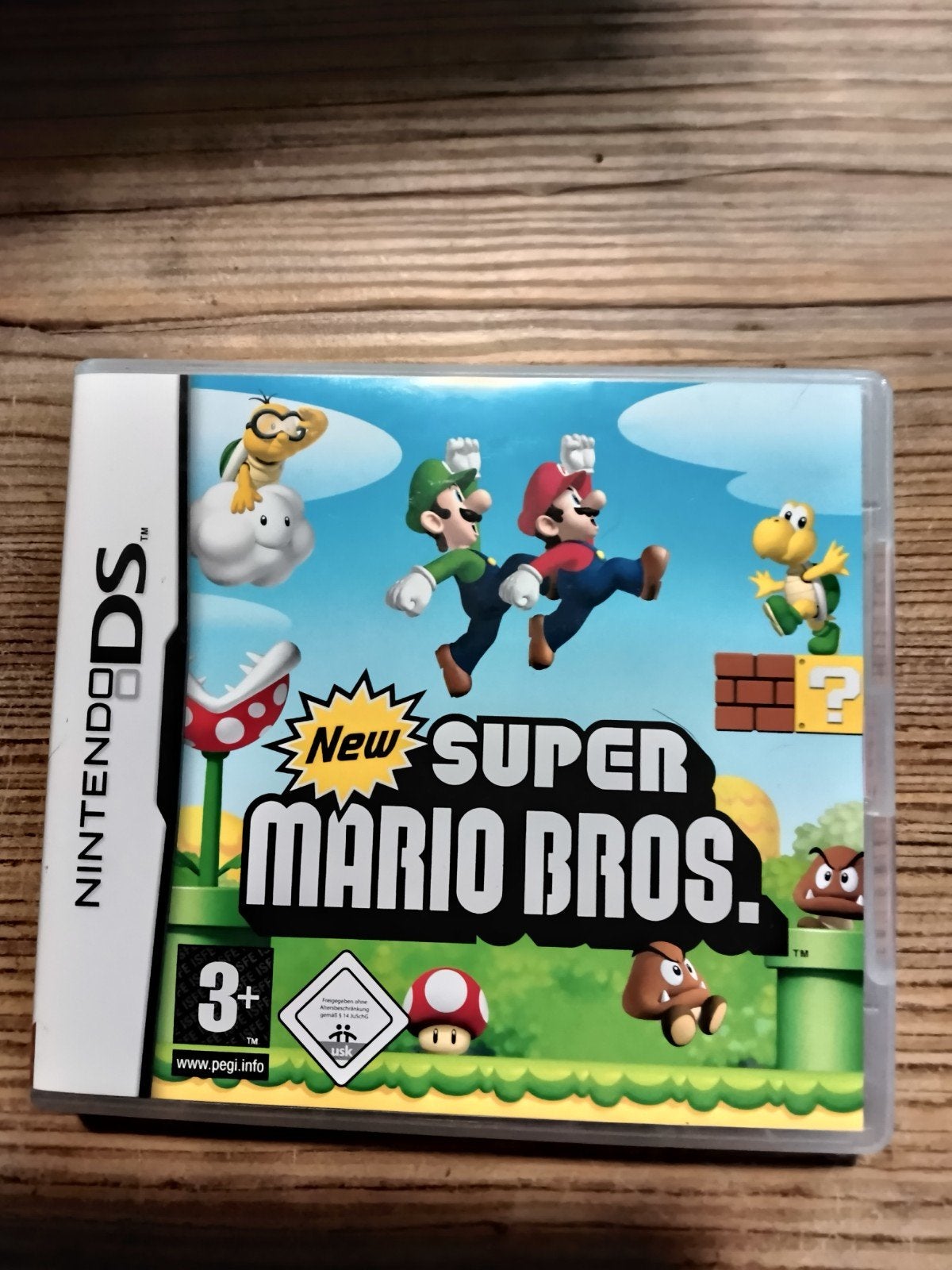 New Super Mario Bros.DS - Nintendo DS, Games en Spelcomputers, Games | Nintendo DS, Avontuur en Actie, Verzenden, 1 speler, Zo goed als nieuw