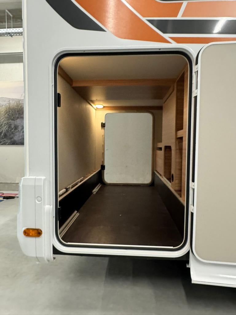 Weinsberg MB 640 MEG Pepper Edition, Jusqu'à 4, Weinsberg, Siège standard, Automatique