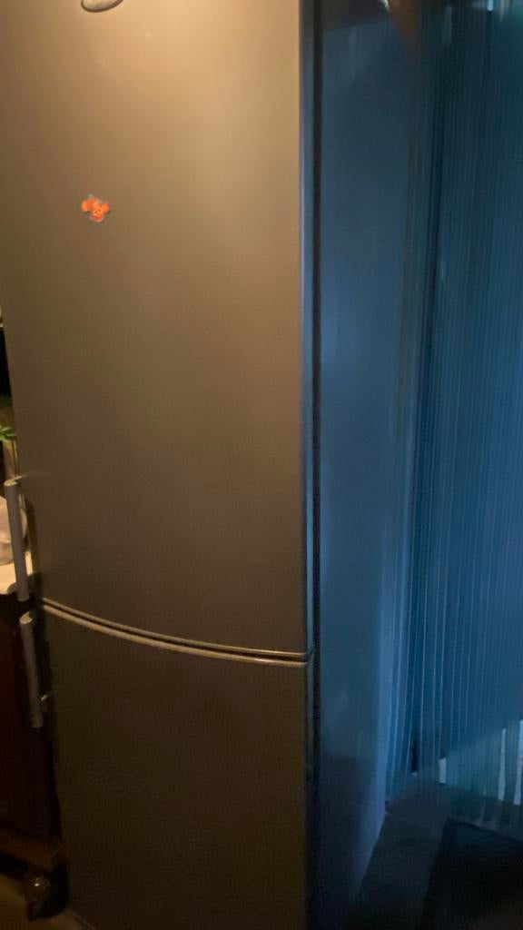 FRIGO COMBI, Enlèvement, Utilisé