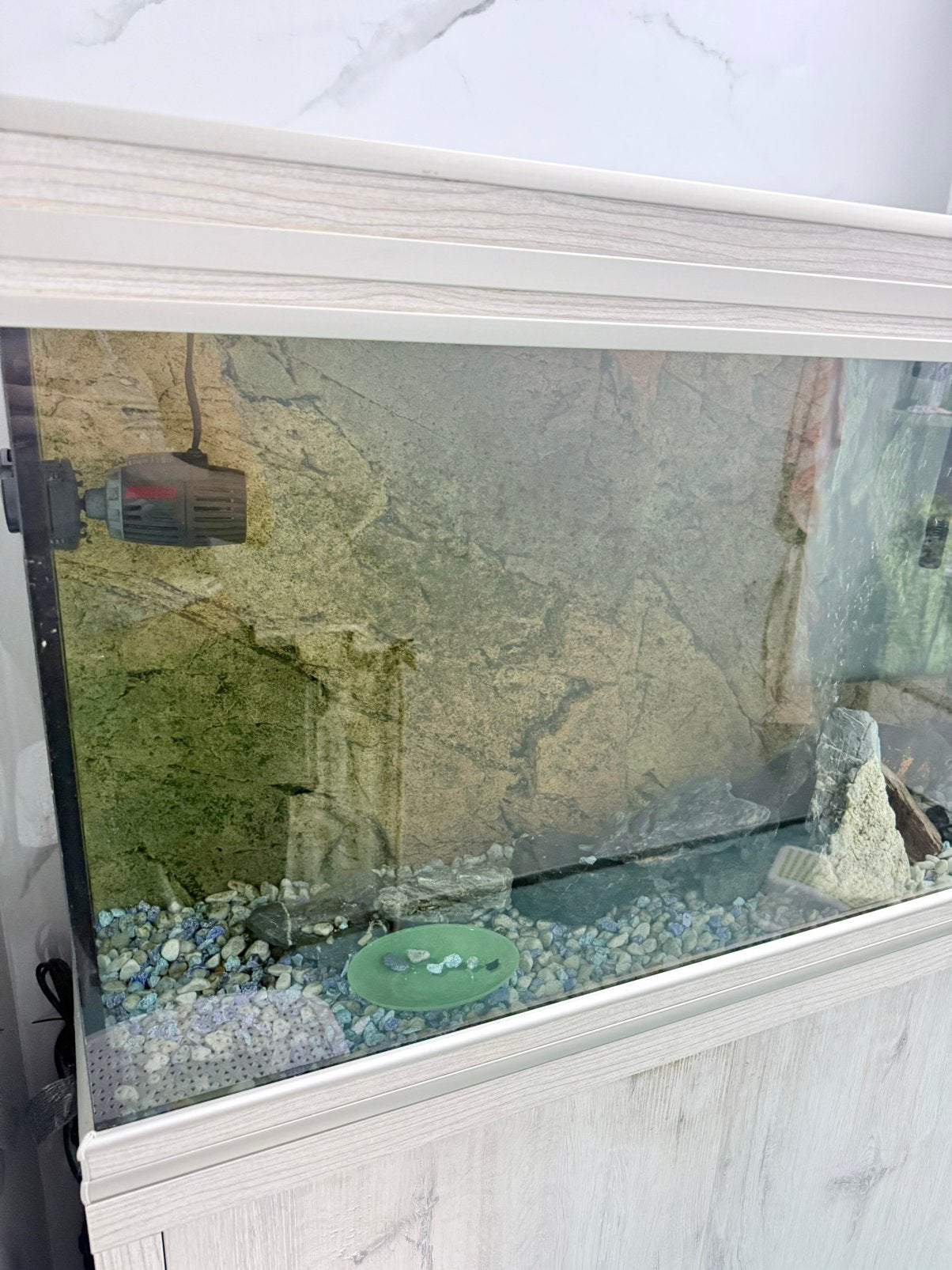 Aquarium avec meuble (utilisé 6mois), Enlèvement ou Envoi, Comme neuf