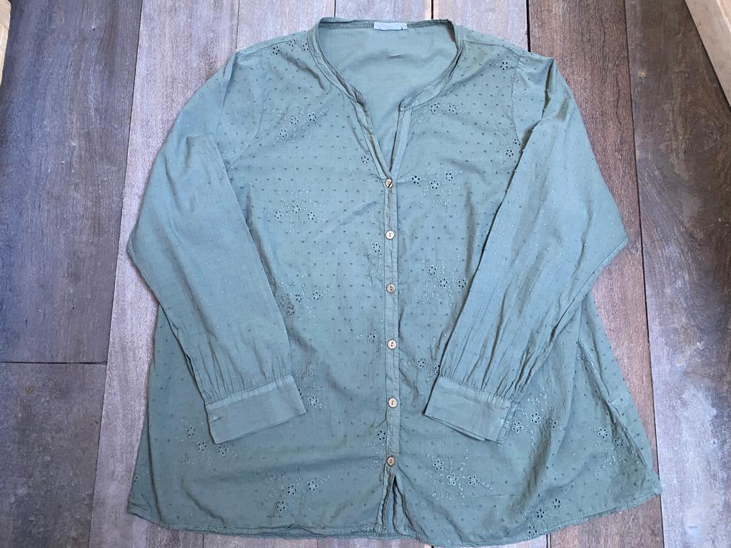 Cassis & Paprika blouse 50 kaki katoenen blouse, opengewerkt, Kleding | Dames, Overige kleuren, Verzenden, Maat 46/48 (XL) of groter