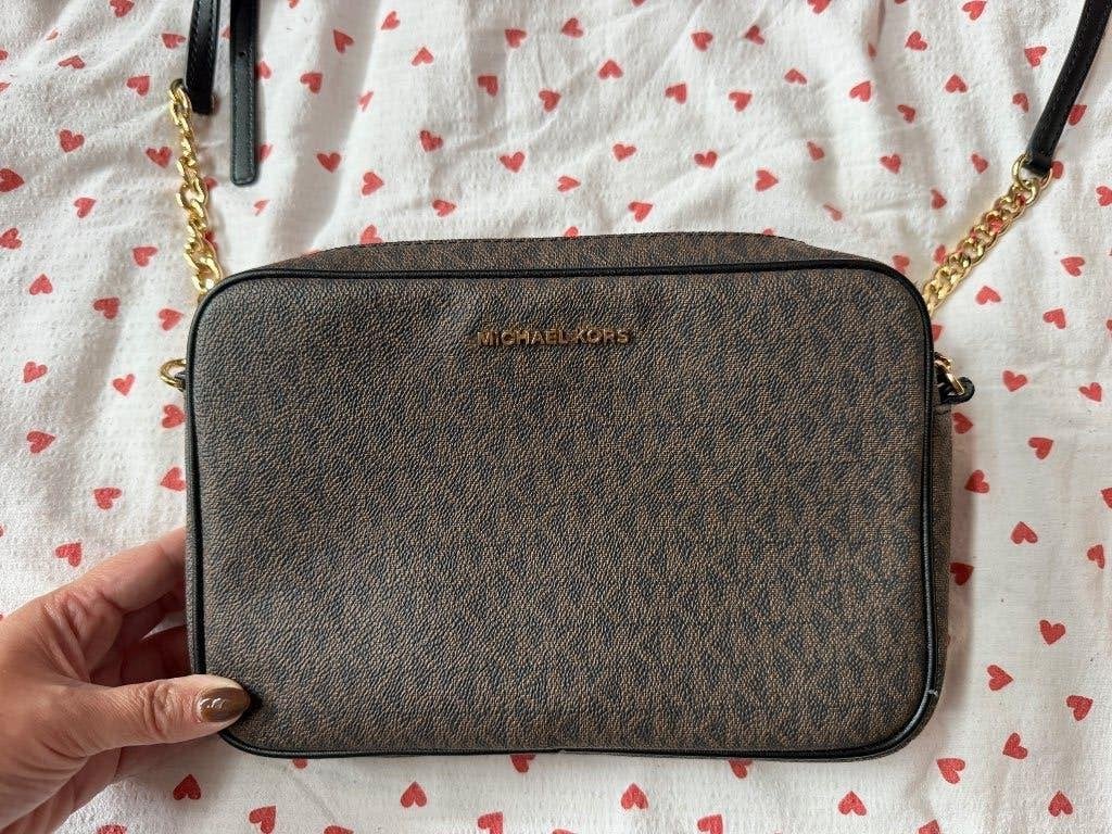 Schoudertasje michael kors, Bijoux, Sacs & Beauté, Enlèvement ou Envoi, Utilisé, Jaune, Sac à bandoulière