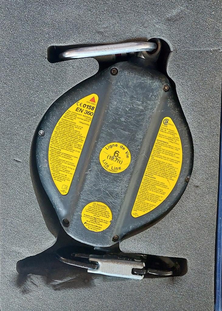Antichutes à rappel automatique 6 m/North Safety Products, Bricolage & Construction, Casques de sécurité, Enlèvement ou Envoi