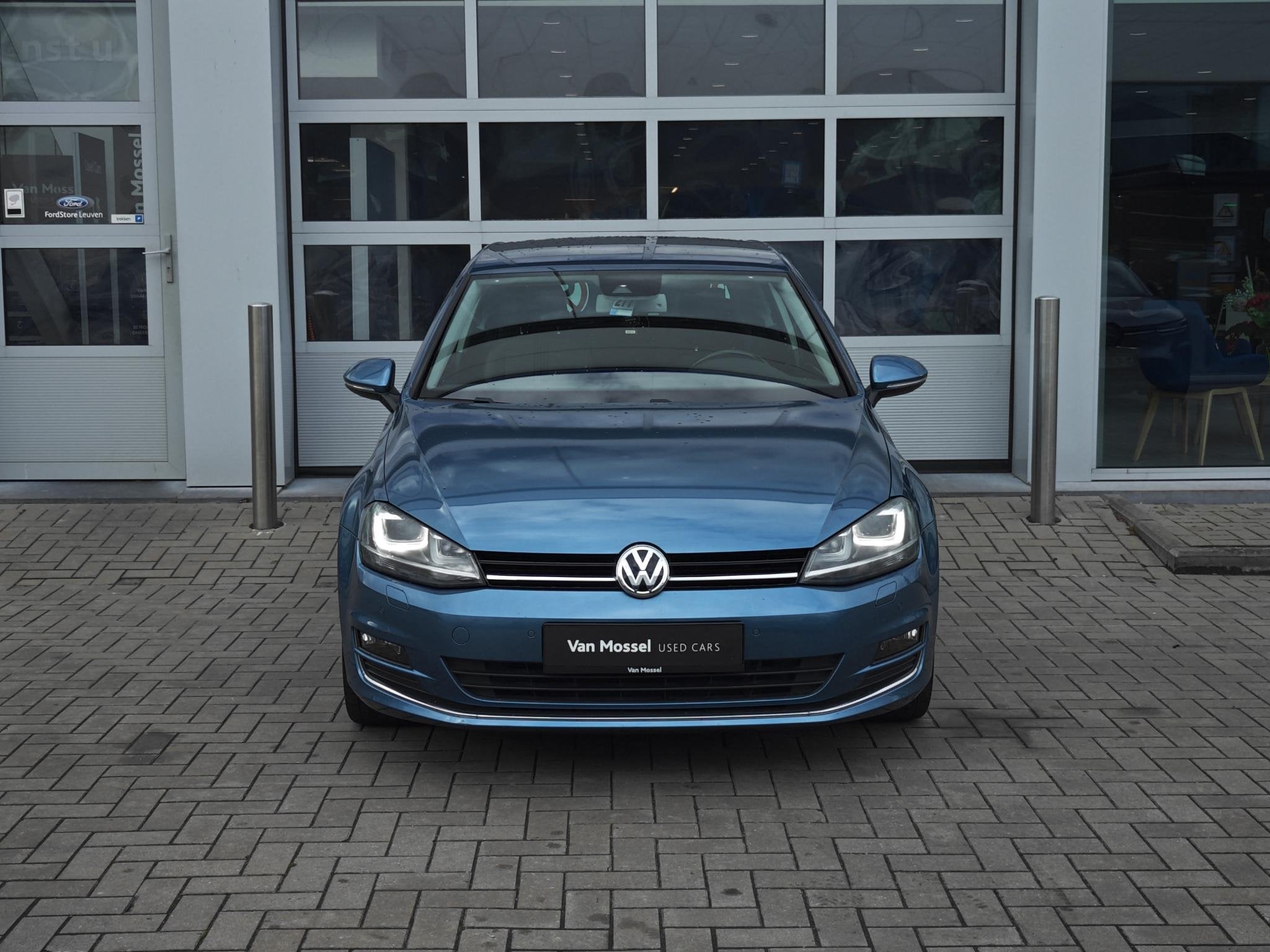 Volkswagen Golf 1.2 TSi 63kW BMT Trendline, Autos, Achat, Entreprise, Assistance au freinage d'urgence, 5 places