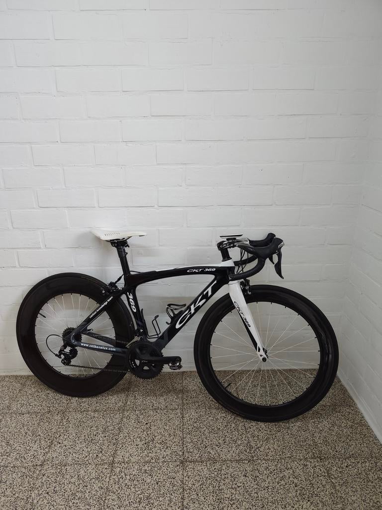 2- Zwartwitte racefietsen, Carbon CKT 369-en Merida racefiet, Fietsen en Brommers, Fietsen | Racefietsen, Ophalen, Carbon