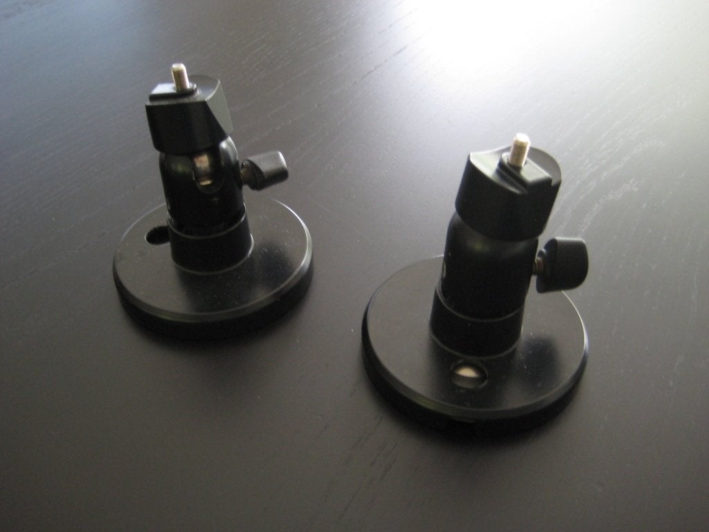 Bose muurbeugel voor Acoustimass satelieten, Ophalen of Verzenden, Gebruikt, Bose