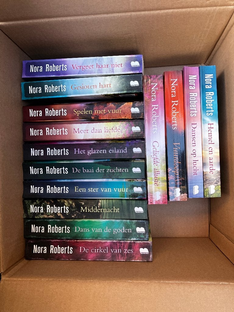 Groot lot romans, misdaadromans, thrillers,.. €1,5 per stuk, Boeken, Ophalen of Verzenden, Gelezen, Nora Roberts, België