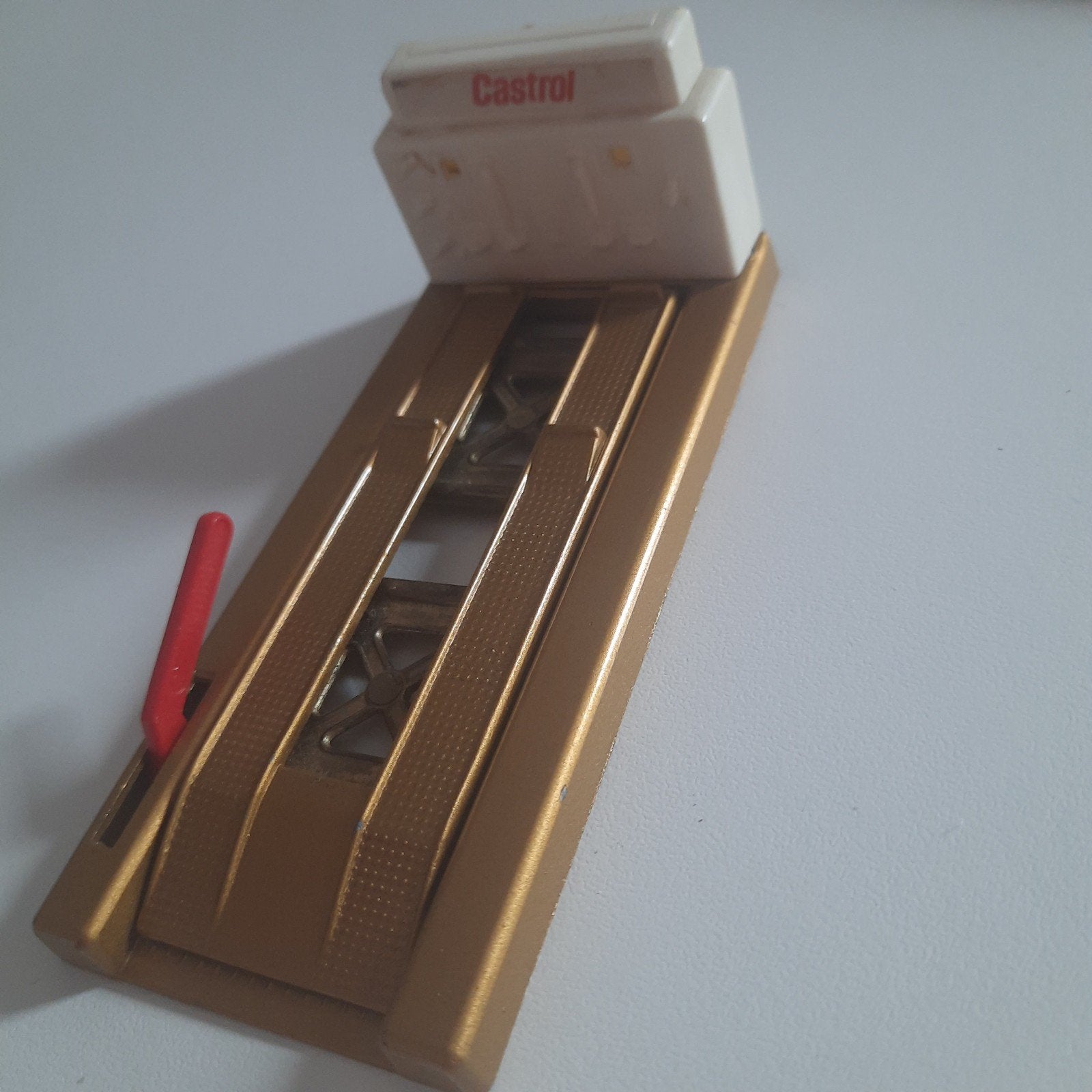 MATCHBOX UK *ACCESSORY PACK A1*SERVICE RAMP* VINTAGE* TOP *, Ophalen, Zo goed als nieuw, Overige typen, Matchbox
